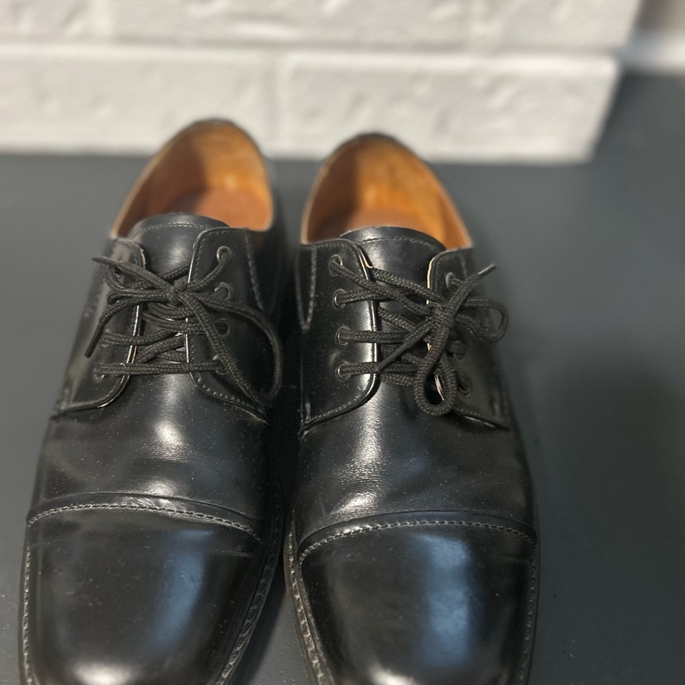 Classic Black Men's Dress Shoes